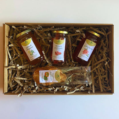 Gift box with 4 Almuvide products